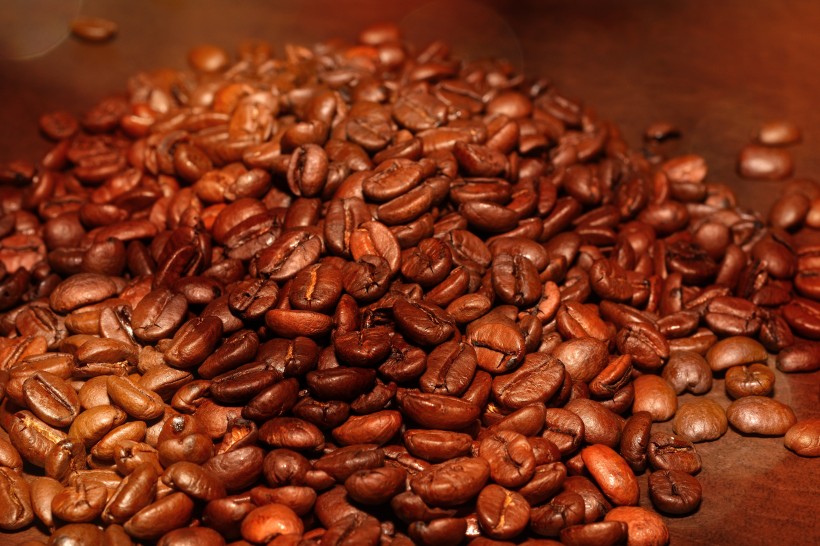 醇香的咖啡豆图片