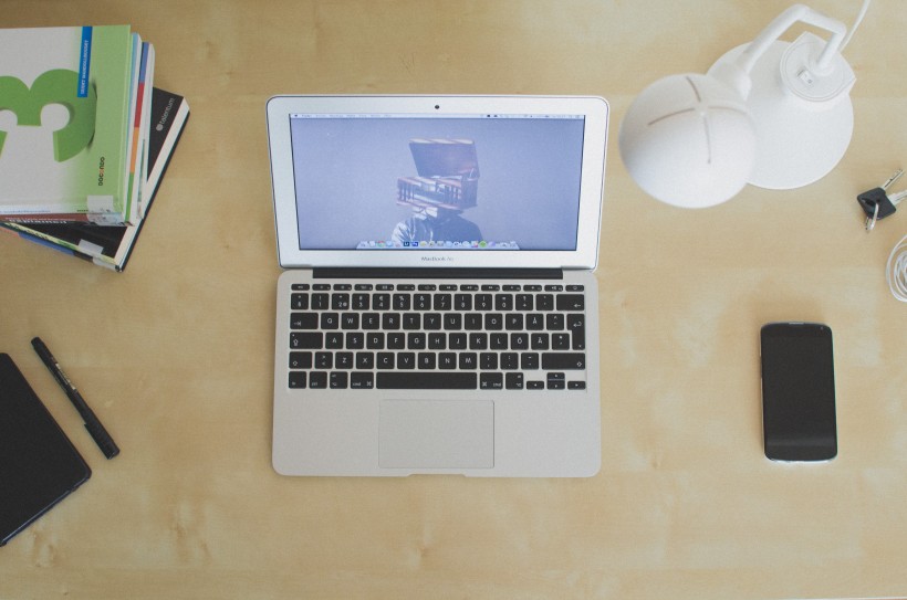 好看的Macbook苹果笔记本电脑图片