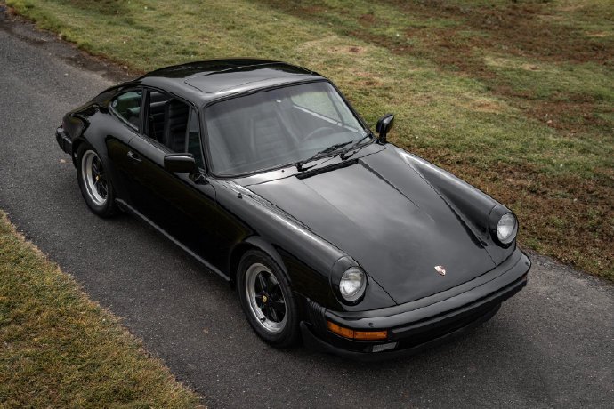 1984年的保时捷911 Carrera Coupe图片欣赏