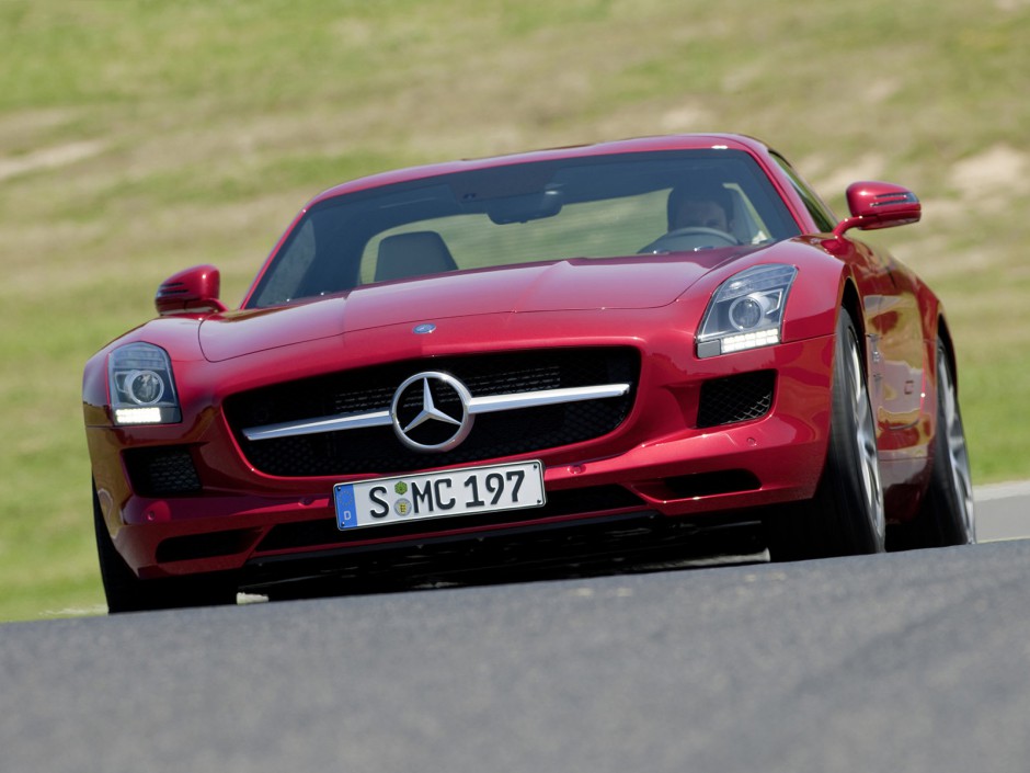 奔驰SLS AMG超清图片体验跑车魅力