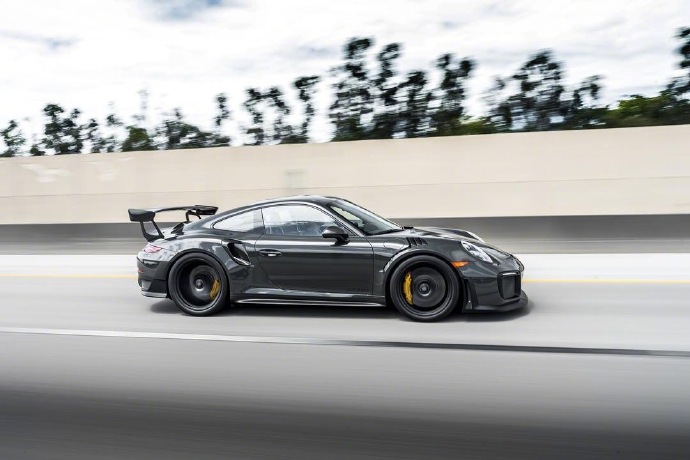 最疯狂的911 保时捷911 GT2 RS