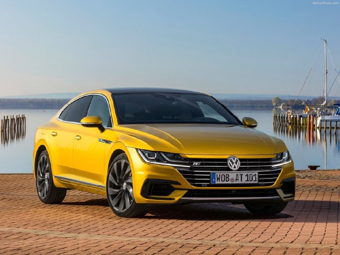 一组帅气的红色大众Volkswagen Arteon R-Line