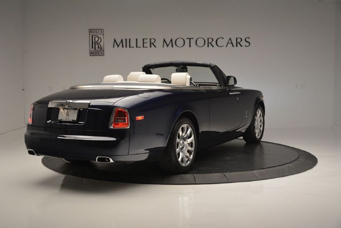 Rolls-Royce Phantom Drophead Coupe