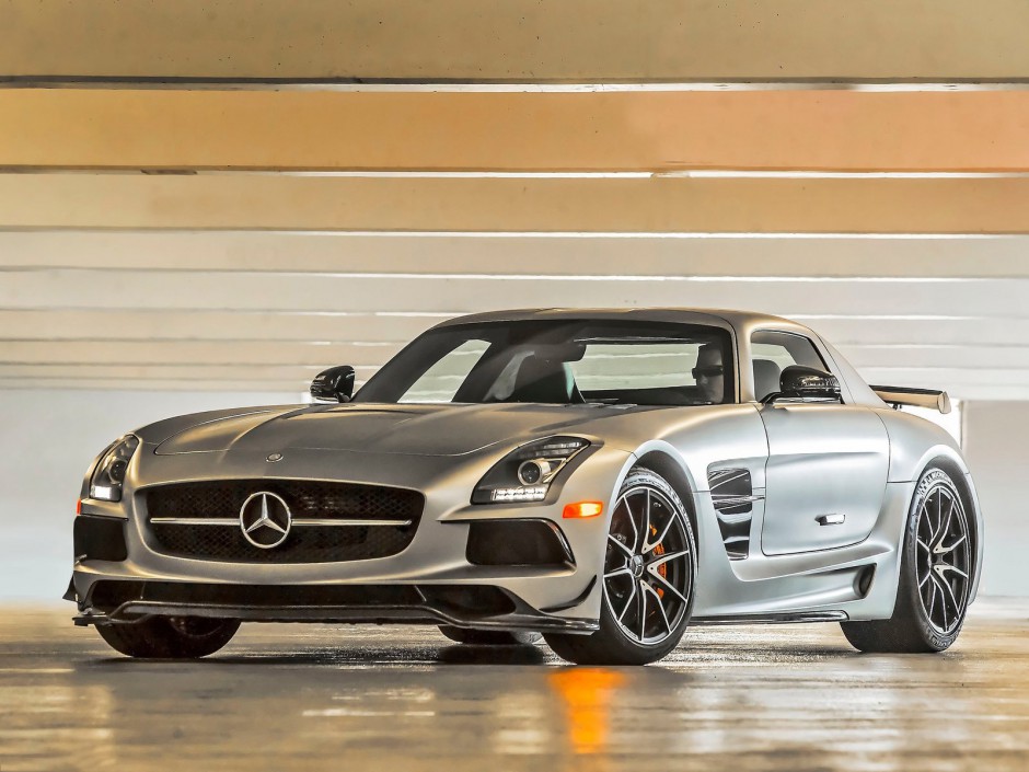 奔驰跑车SLS AMG Black Series图片赏析