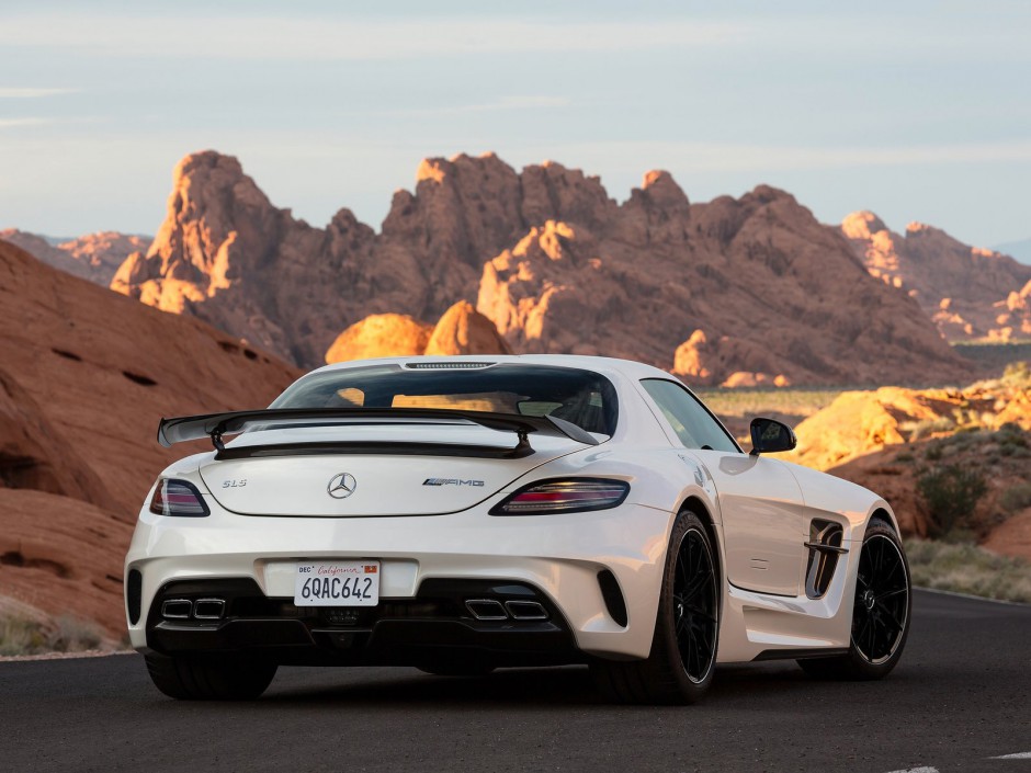 奔驰跑车SLS AMG Black Series图片赏析