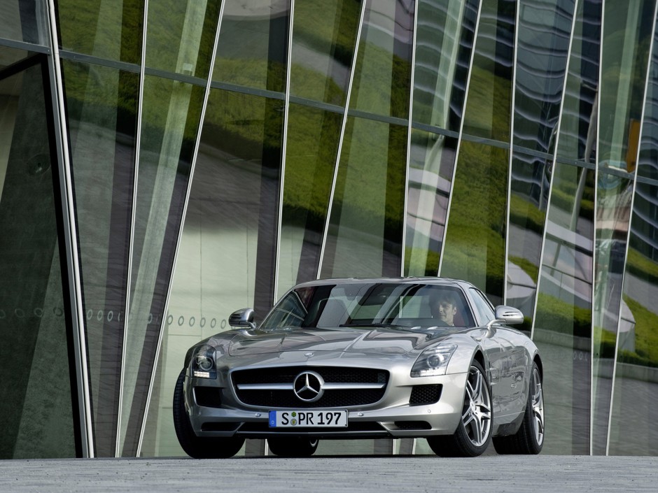 奔驰SLS AMG超清图片体验跑车魅力