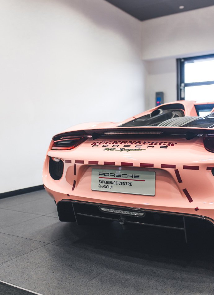 Porsche 918 Spyder “Pink Pig” 粉cars01豪车拍摄图