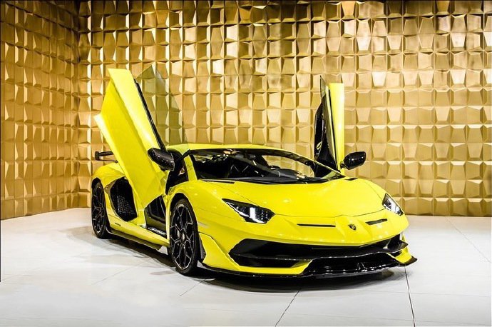 全新兰博基尼 Aventador SVJ图片欣赏