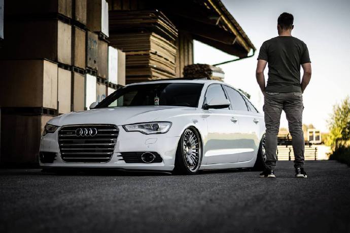 奥地利玩家x奥迪 Bagged Audi A6 x图片欣赏