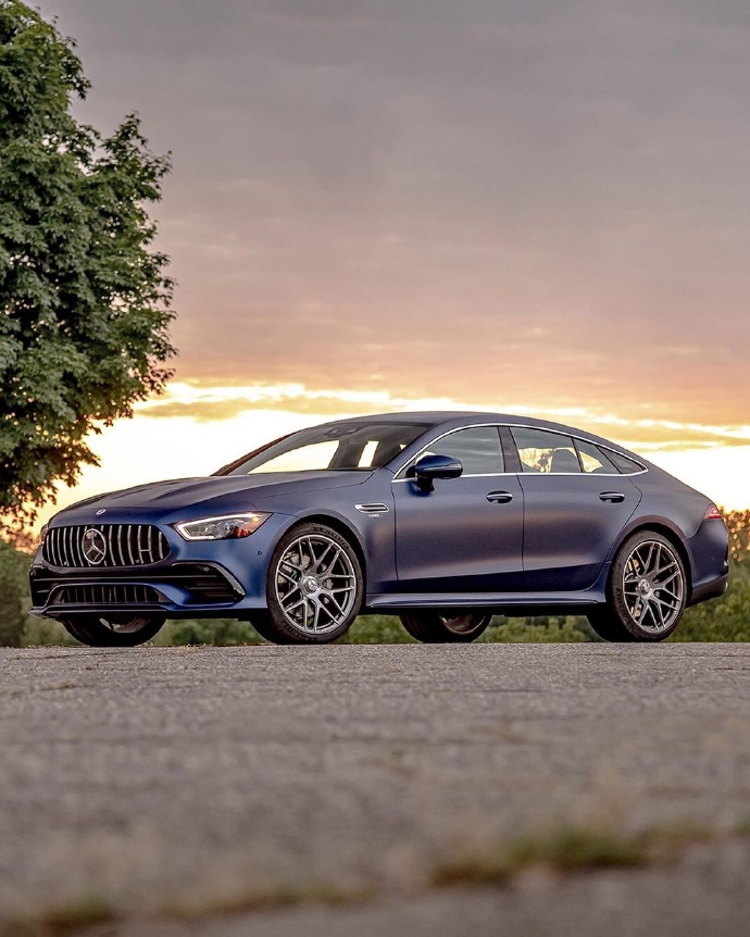 2019 MercedesAMG GT53 我还是更喜欢帕梅