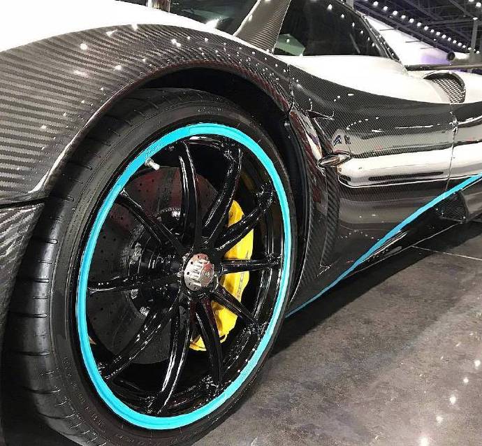 一组炫酷帅气的帕加尼 Huayra ????图片欣赏