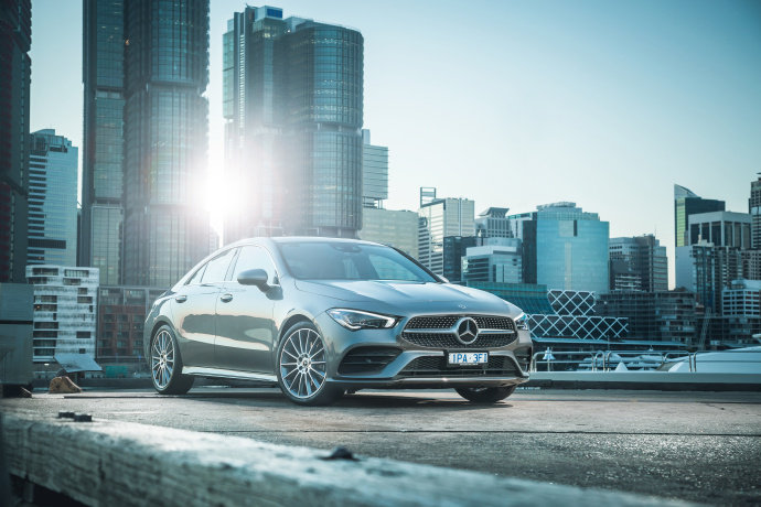 奔驰2020款 CLA 200 AMG Line图片欣赏