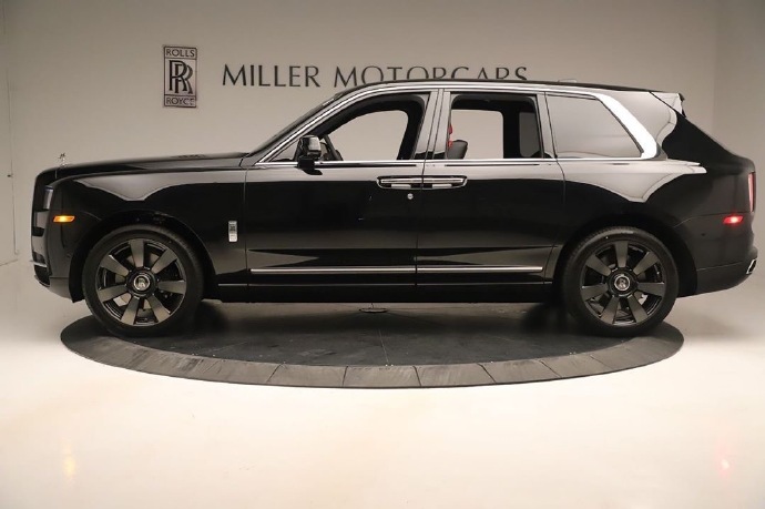 一组帅气的2020 Rolls-Royce Cullinan ​​​​