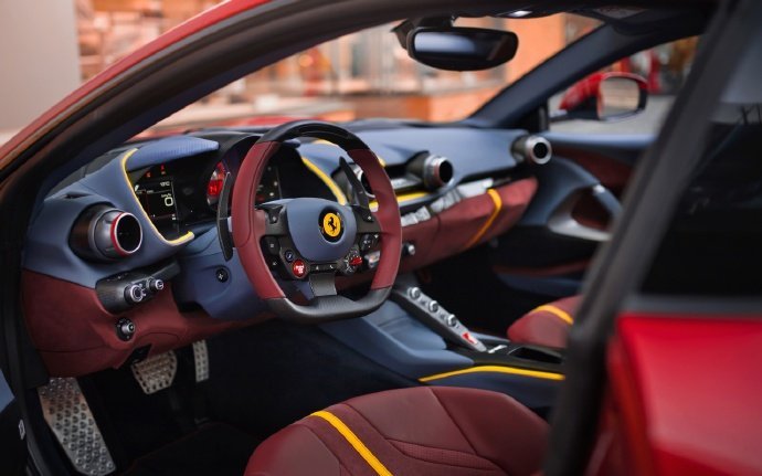 Ferrari 812  Superfast，唯美