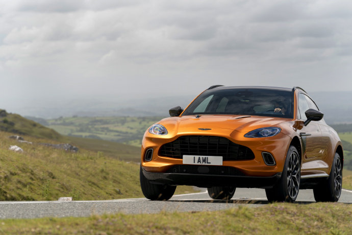 Aston Martin DBX，這涂裝蠻好看