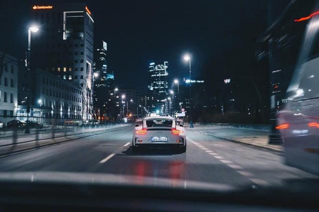 夜太美之保时捷911 GT3 RS，漂亮