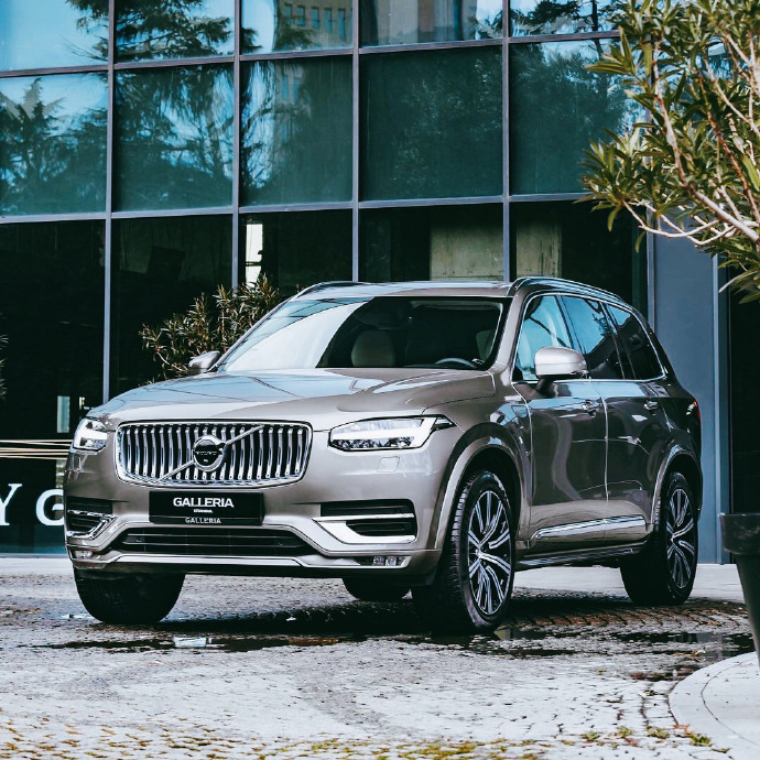 一组配色舒适低调沃尔沃 XC90汽车图片