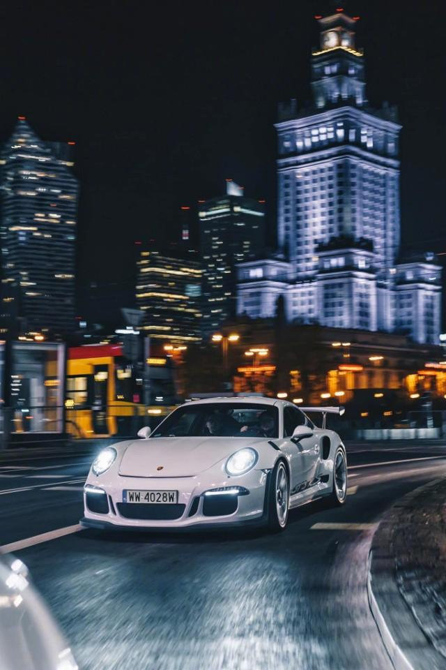 保时捷911 GT3 RS黑夜炸街，帅气满分
