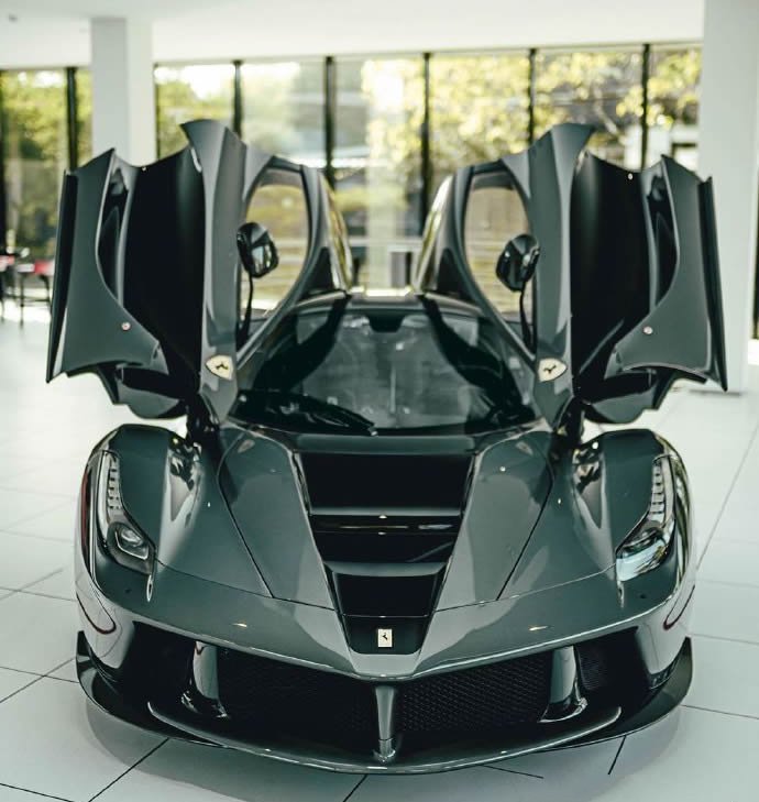 法拉利Laferrari，绿色太美了