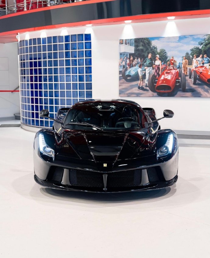 法拉利Laferrari，躍馬顏值的巔峰產(chǎn)物