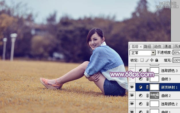 Photoshop给草地上的美女加上甜美的淡调蓝黄色