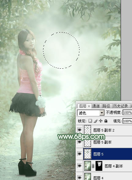 Photoshop给林间路上的美女加上梦幻的绿色调