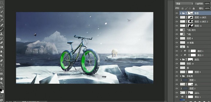 场景合成，合成在北极的自行车海报