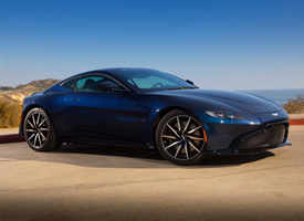 宝蓝色阿斯顿马丁Aston Martin Vantage 分辨率：4000