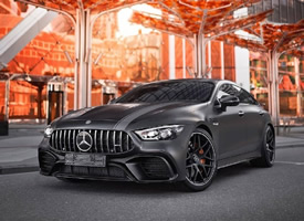 一组黑色帅气的Mercedes-AMG GT63s图片