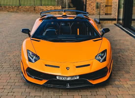 兰博基尼Aventador SVJ 敞篷，颜值巅峰
