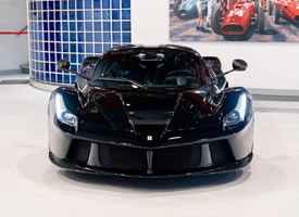 法拉利Laferrari，跃马颜值的巅峰产物